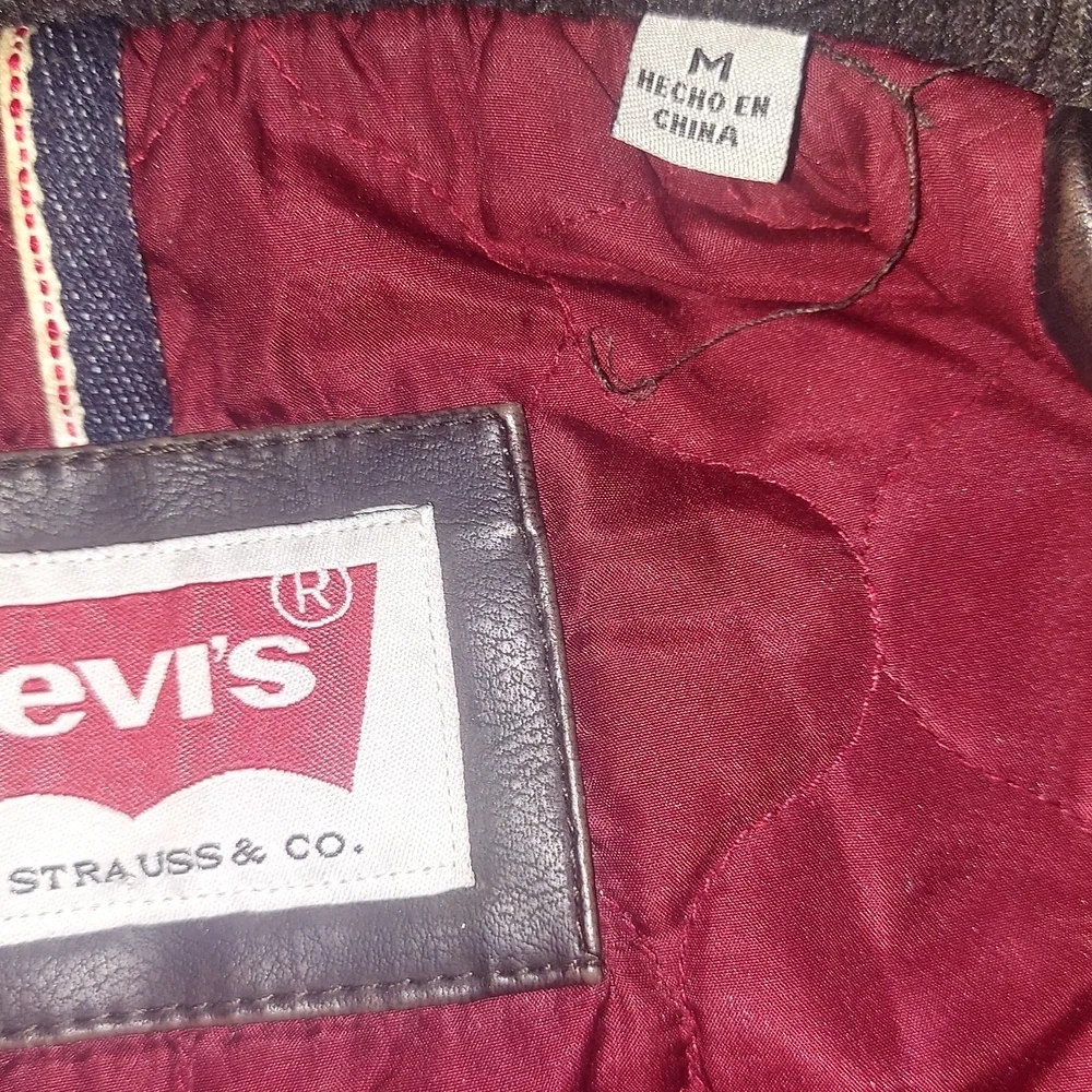 Vintage Levi’s Feaux Leather Zip Up Biker/Motorcycle Style Jacket
